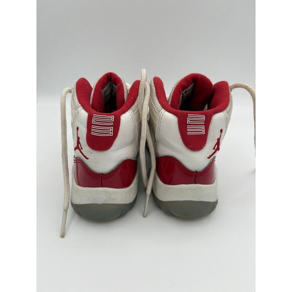 Nike Air Jordon 11 Retro Cherry Red Pre School Sneaker Size Kids 11C - Picture 2 of 8